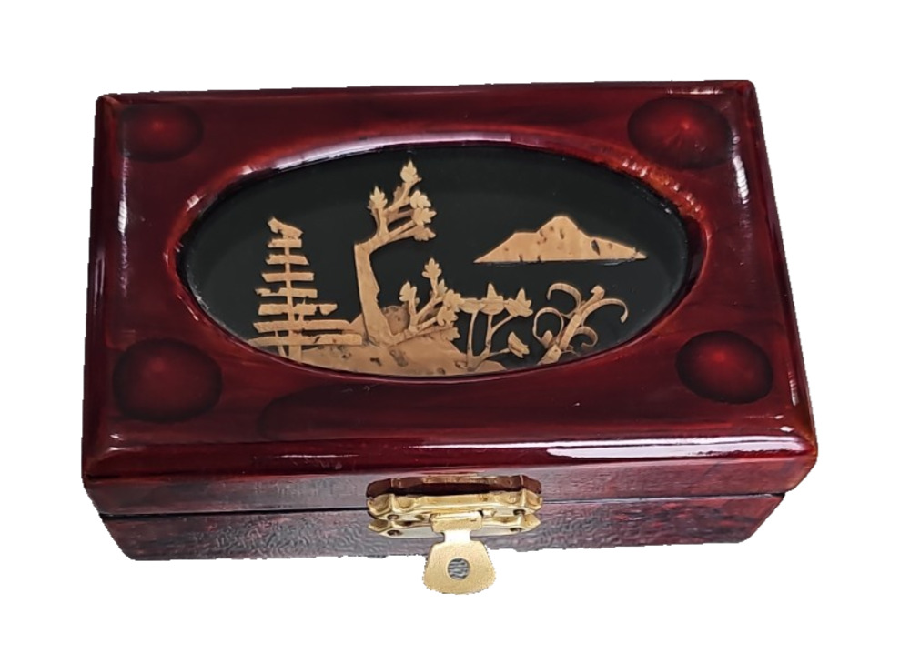VINTAGE Chinese Hand Crafted Cork Diorama Jewelry/Music Box - BEAUTIFUL